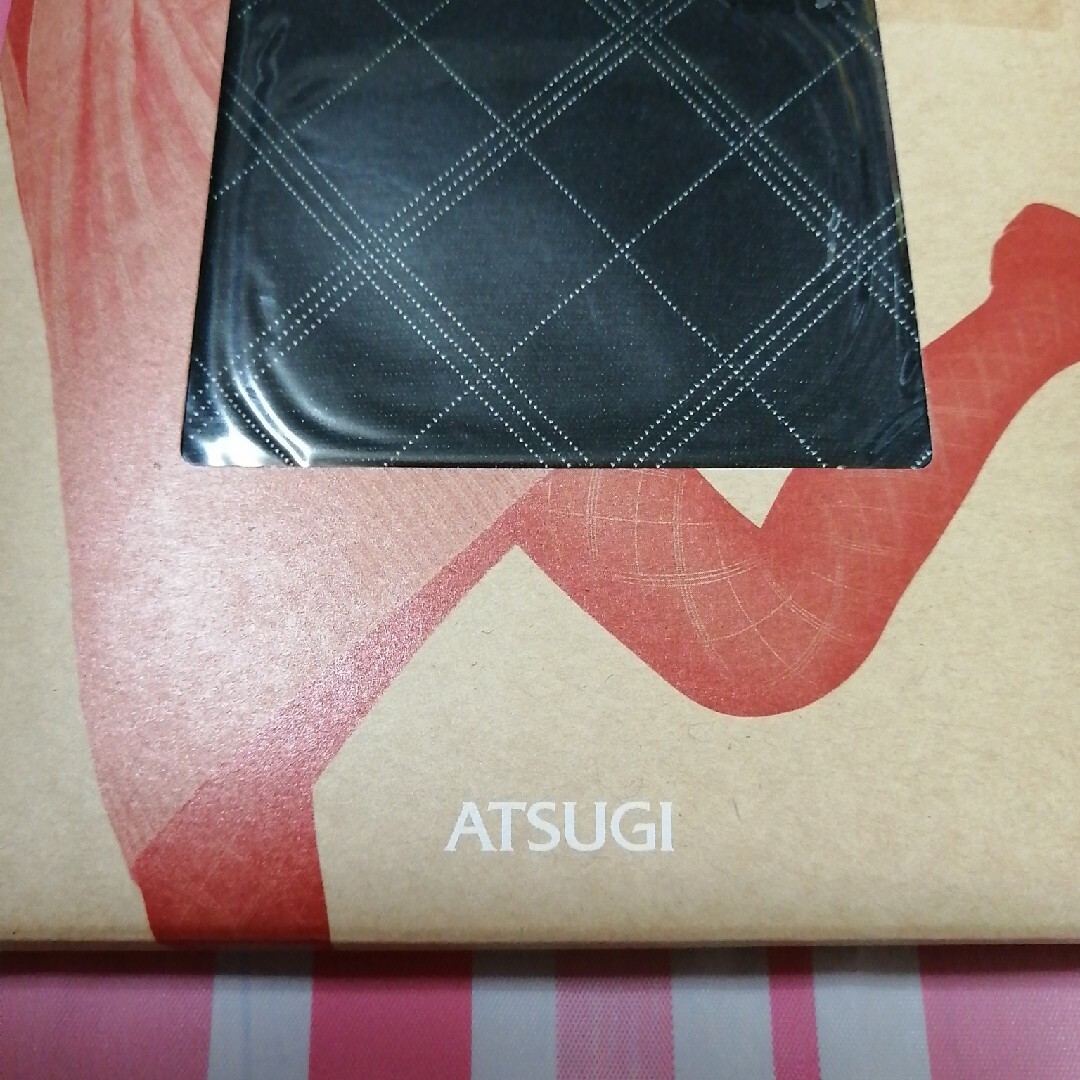 Atsugi(アツギ)のATSUGI　タイツ　 スパイラルダイヤ柄 レディースのレッグウェア(タイツ/ストッキング)の商品写真
