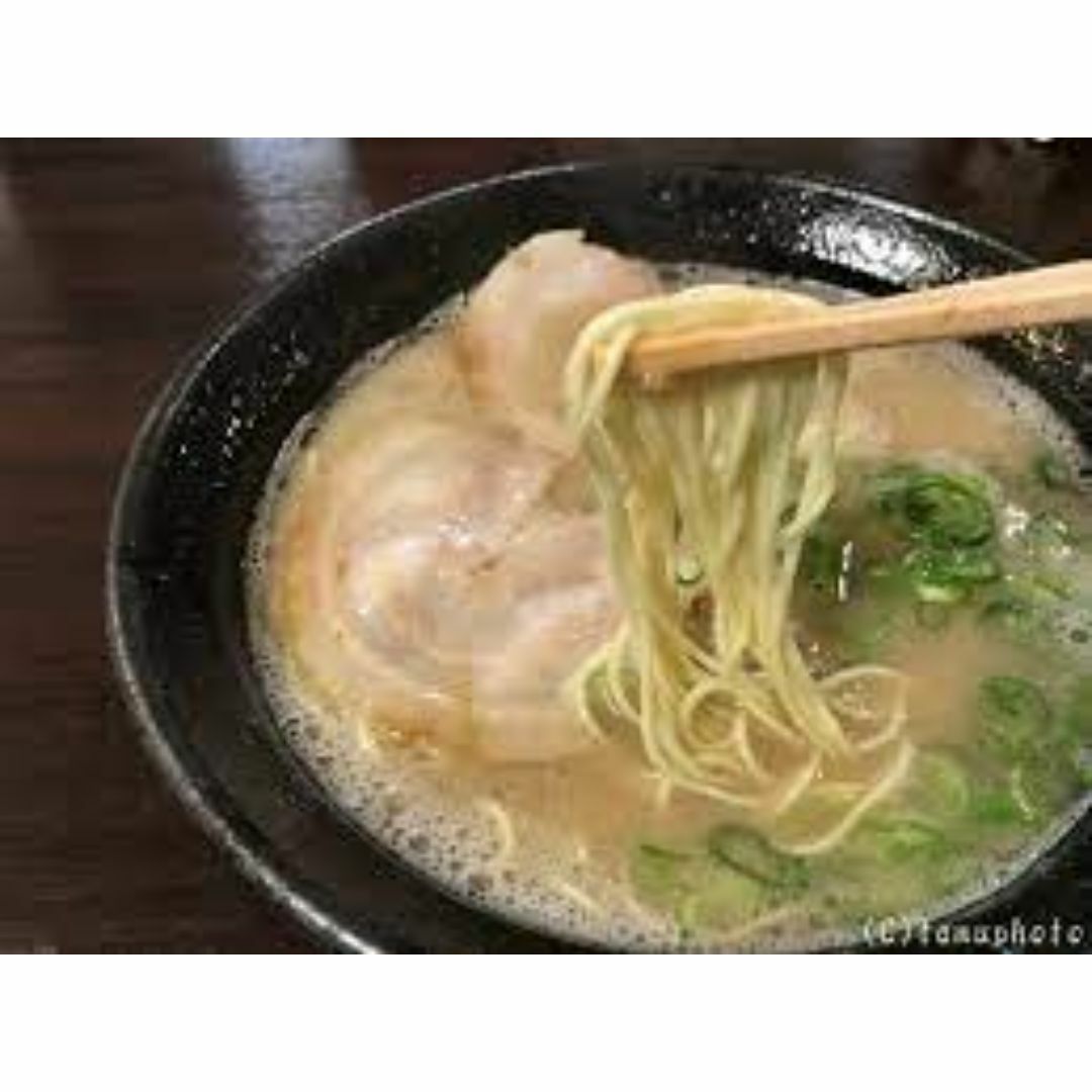 激レア 市場にはあまり出回ってない商品 豚骨ラーメン さがんもんの干しラーメン 食品/飲料/酒の食品(麺類)の商品写真