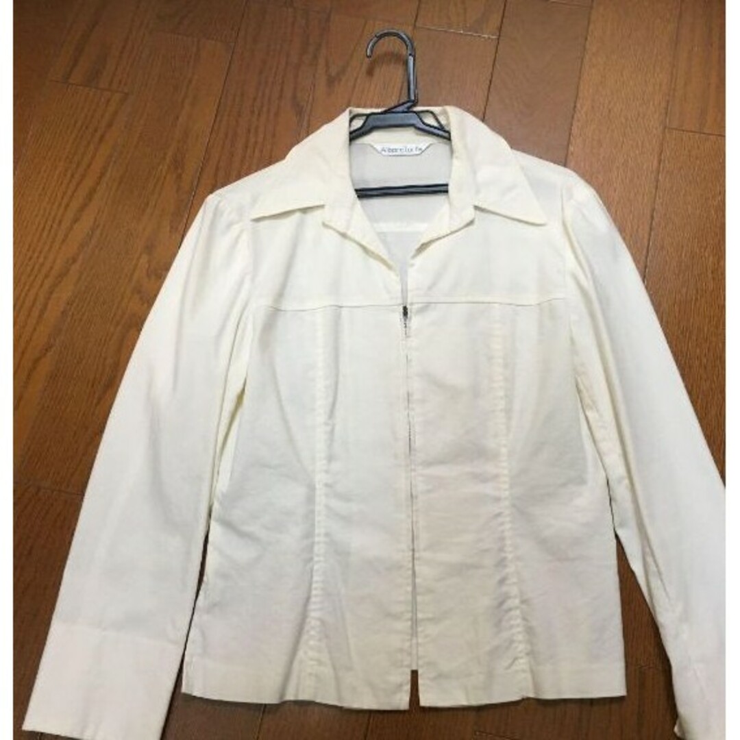ジャケットサマーホワイト レディースのジャケット/アウター(テーラードジャケット)の商品写真