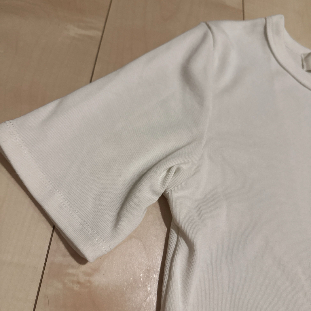 AG by aquagirl(エージーバイアクアガール)のag by aquagirl 半袖　カットソー　Tシャツ　白　トップス　 レディースのトップス(Tシャツ(半袖/袖なし))の商品写真