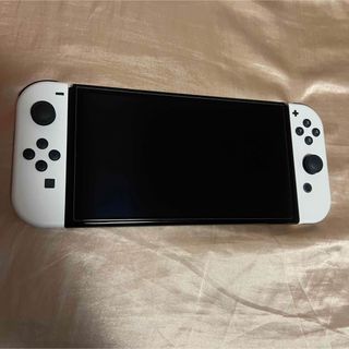 ニンテンドースイッチ(Nintendo Switch)のNintendo Switch 有機ELホワイト(家庭用ゲーム機本体)