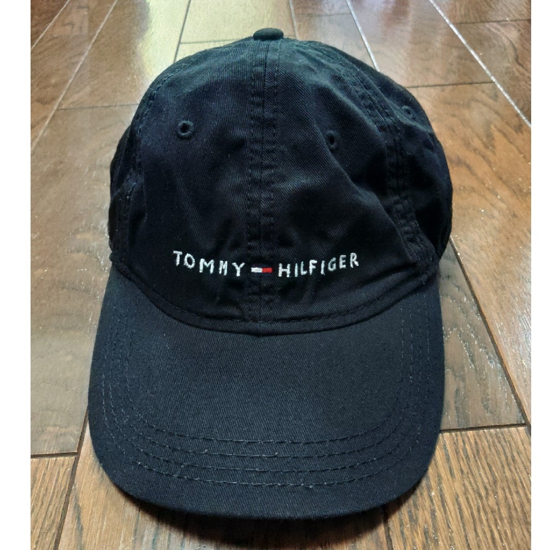 TOMMY HILFIGER(トミーヒルフィガー)のTOMMY HILFIGER　キャップ　黒 メンズの帽子(キャップ)の商品写真