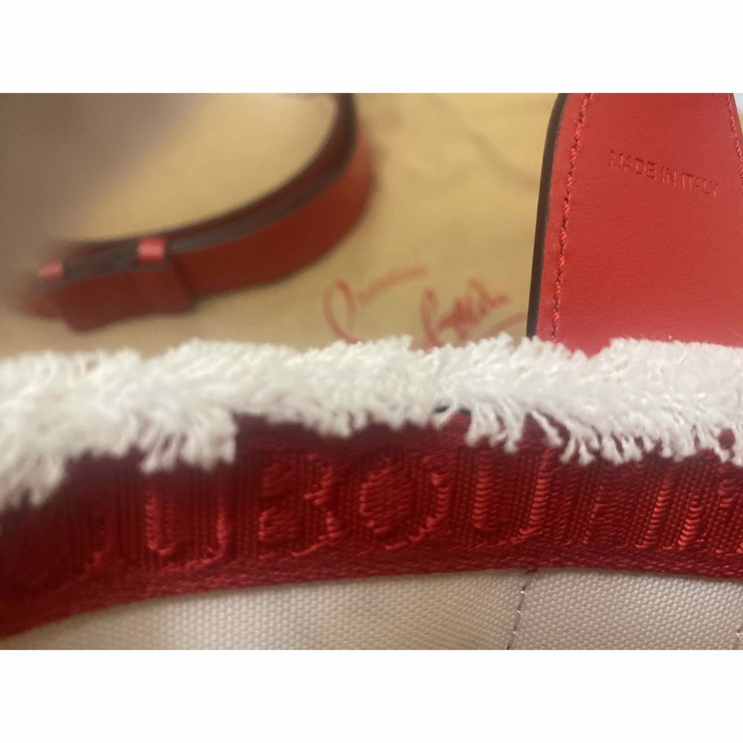 Christian Louboutin(クリスチャンルブタン)の希少品！新品☆クリスチャンルブタン ♥︎バックフランジ レディースのバッグ(ショルダーバッグ)の商品写真