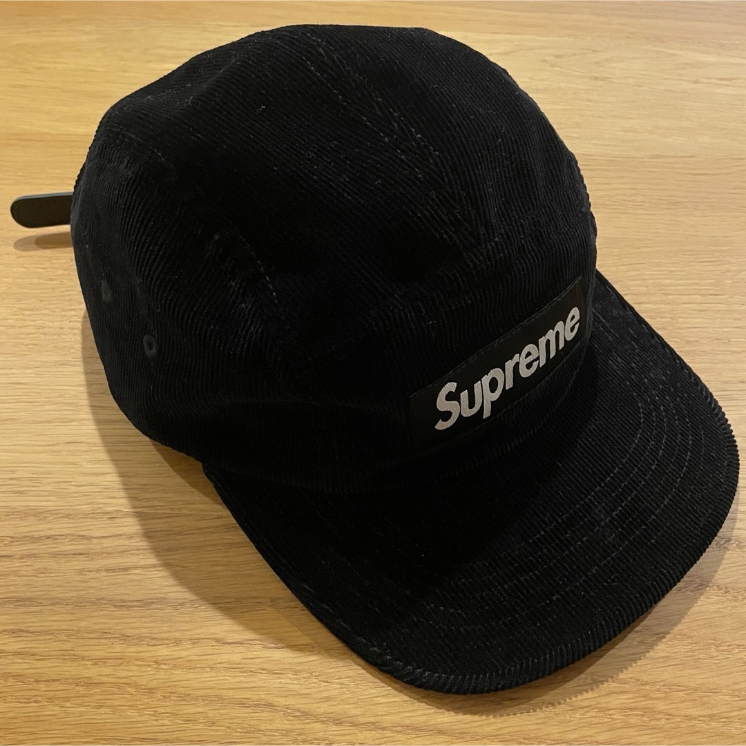 Supreme(シュプリーム)の24SS Supreme Corduroy Camp Cap ブラック メンズの帽子(キャップ)の商品写真