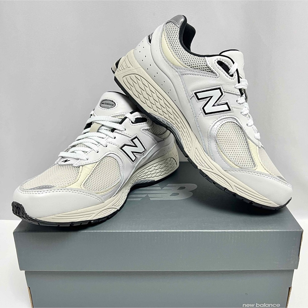 New Balance(ニューバランス)の28cm 新品 ニューバランス 2002 ホワイト スニーカー 2002RQ メンズの靴/シューズ(スニーカー)の商品写真