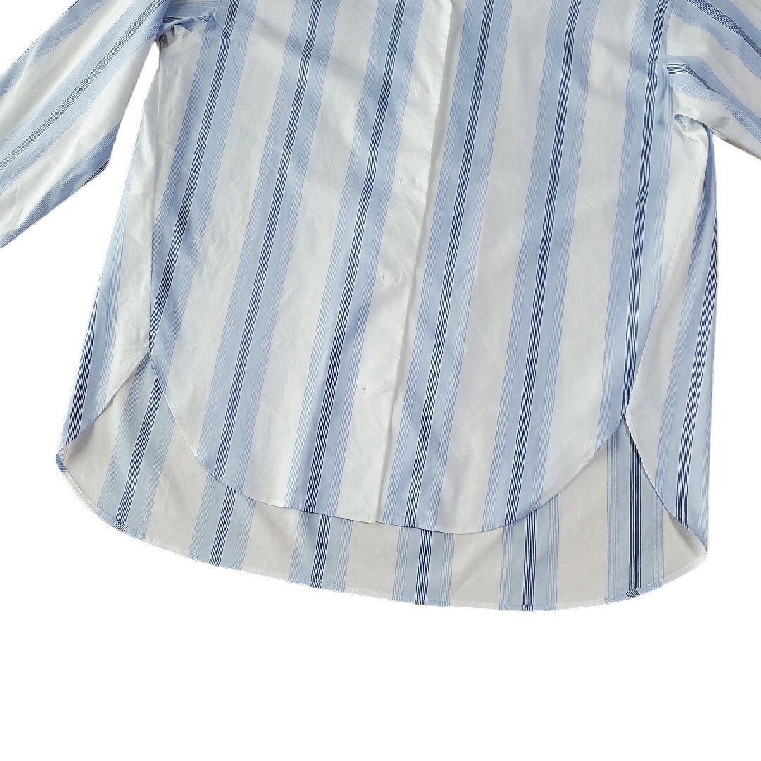 自由区(ジユウク)の自由区 Vネック ストライプ ブラウス シャツ サイズ40 レディースのトップス(シャツ/ブラウス(長袖/七分))の商品写真