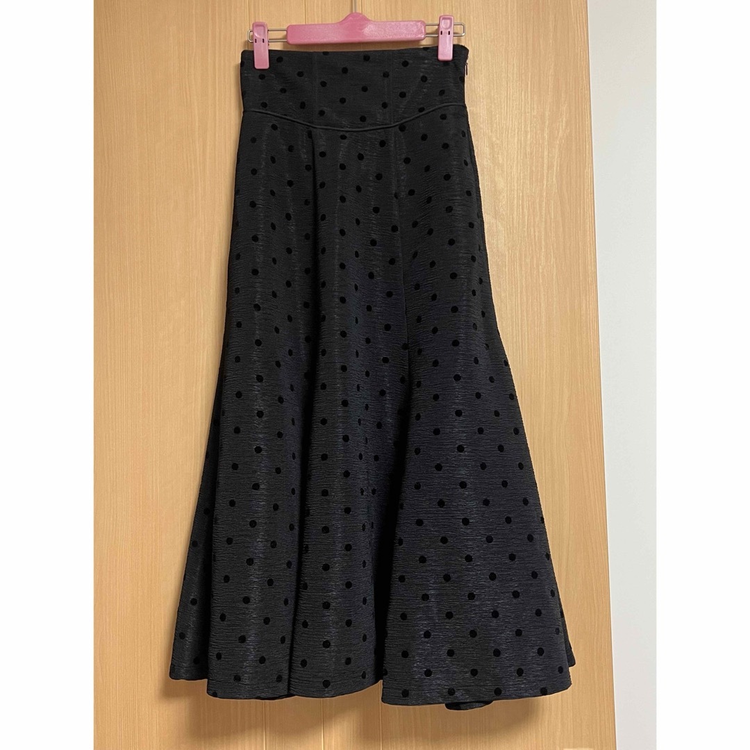 ドッド柄 マーメイドフレアスカート ブラック レディースのスカート(ロングスカート)の商品写真
