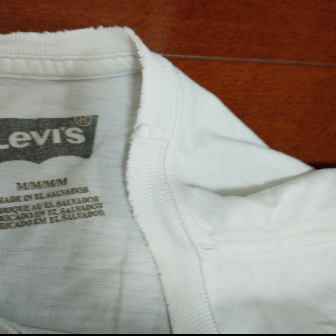 Levi's(リーバイス)の☆値下げ☆リーバイス　メンズTシャツ　Mサイズ メンズのトップス(Tシャツ/カットソー(半袖/袖なし))の商品写真