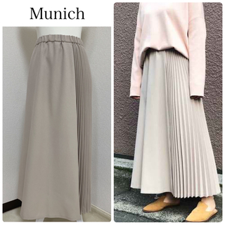 ミューニック(MUNICH)の【格安】Munichポリエステルフランネルプリーツスカート　ベージュ　Sサイズ(ロングスカート)