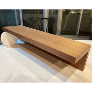 MUJI (無印良品) - 壁に付けられる家具棚 ウォールナット材突板　４４ｃｍ