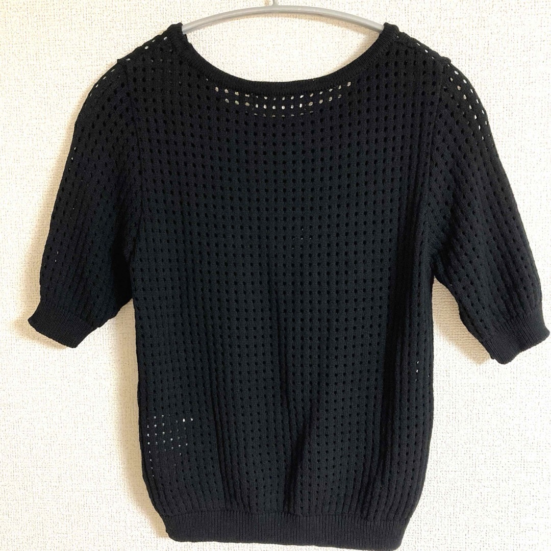 美品 上質　ビアッジョブルー　透かし編みサマーニット　カットソー　黒 レディースのトップス(ニット/セーター)の商品写真