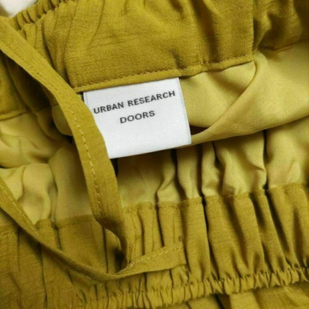 URBAN RESEARCH DOORS(アーバンリサーチドアーズ)のアーバンリサーチドアーズ 2WAYプリーツ スカート グリーン ワンサイズ レディースのスカート(ロングスカート)の商品写真