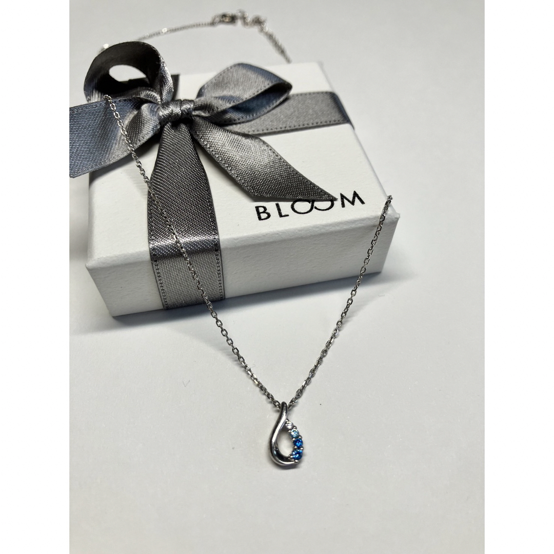 BLOOM(ブルーム)のシルバー キュービックジルコニア しずくモチーフ ネックレス BLOOM レディースのアクセサリー(ネックレス)の商品写真
