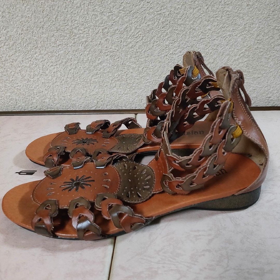 Andalusian 合皮 ファスナー サンダル レディースの靴/シューズ(サンダル)の商品写真