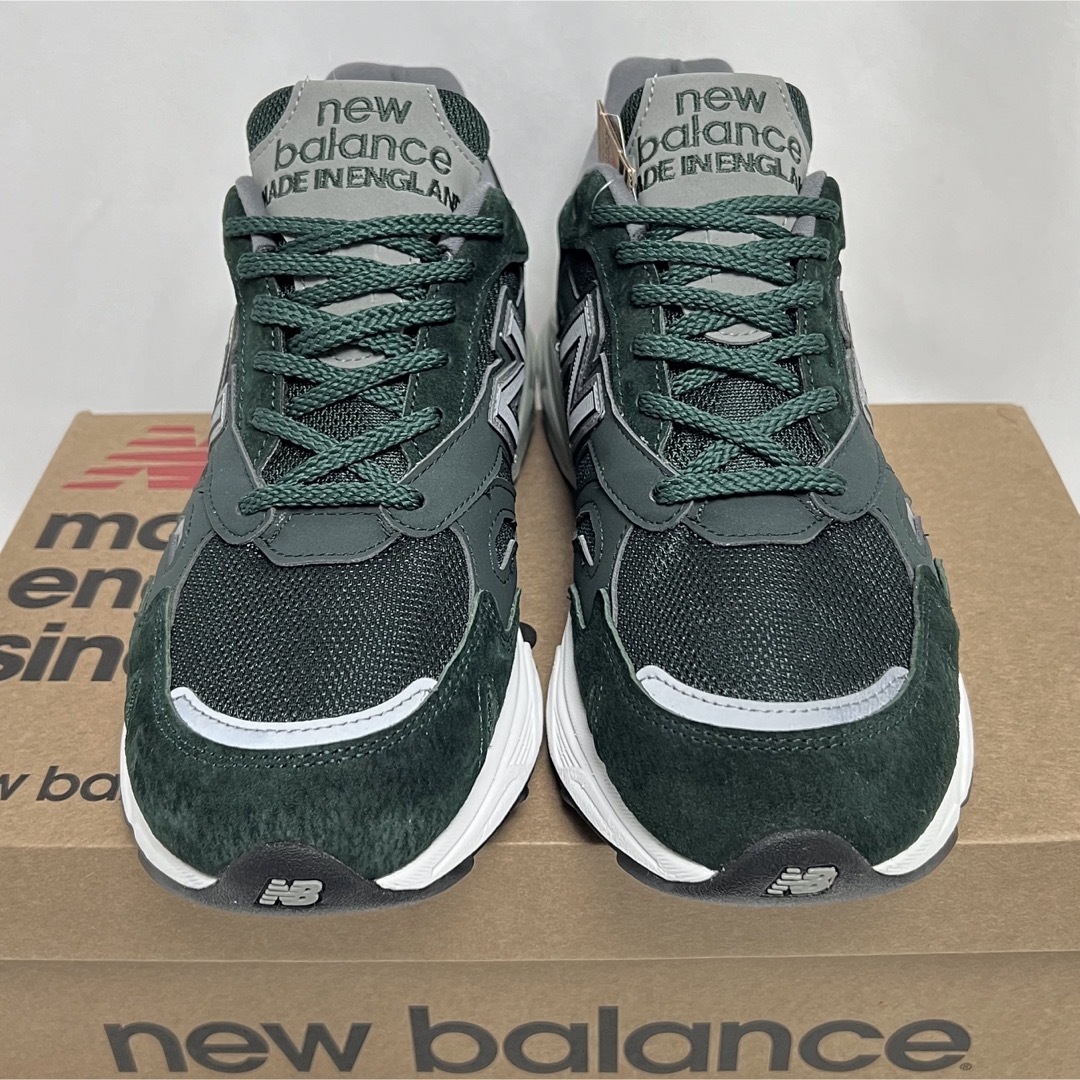 New Balance(ニューバランス)の28cm 新品 ニューバランス 920 緑 英国製 NEWBALANCE UK メンズの靴/シューズ(スニーカー)の商品写真