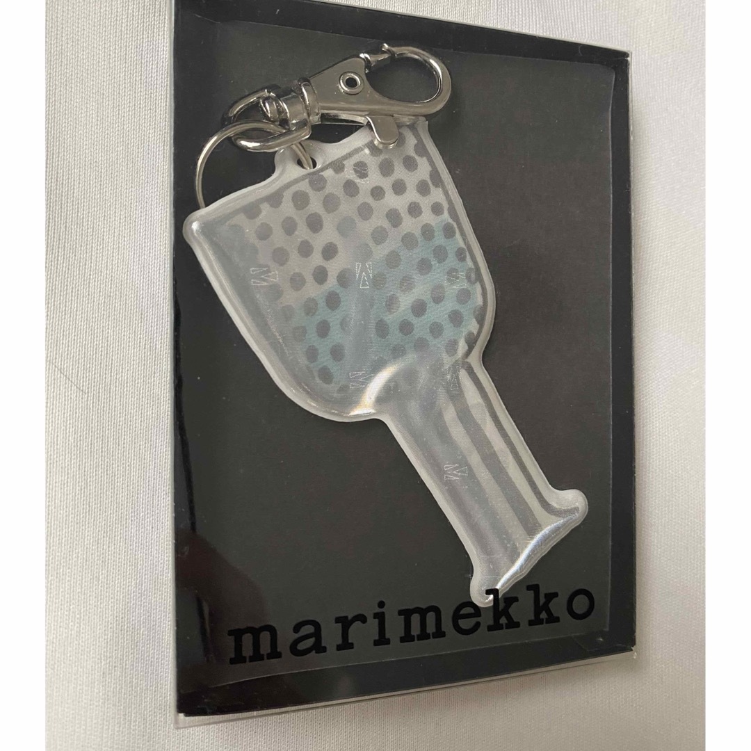 marimekko(マリメッコ)のマリメッコ　リフレクター　キッピス　新品未使用　キーホルダー レディースのファッション小物(キーホルダー)の商品写真