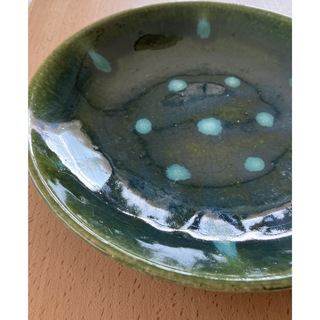 新品未使用 湯町窯 水玉皿BEAMS 食器 民芸 ドットプレート 緑 7寸皿