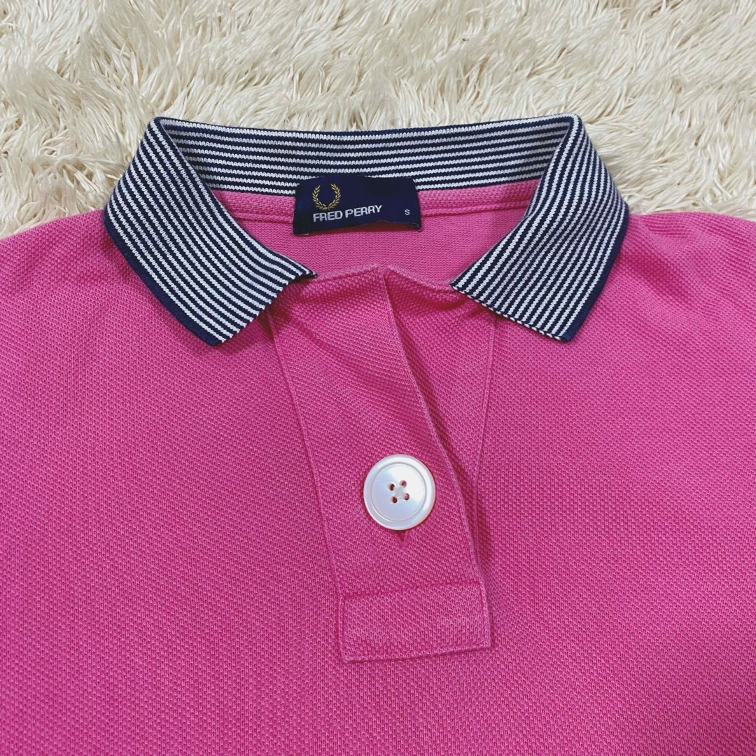 FRED PERRY(フレッドペリー)の【フレッドペリー】レディース　ポロシャツ 半袖  Sサイズ　ピンク レディースのトップス(ポロシャツ)の商品写真