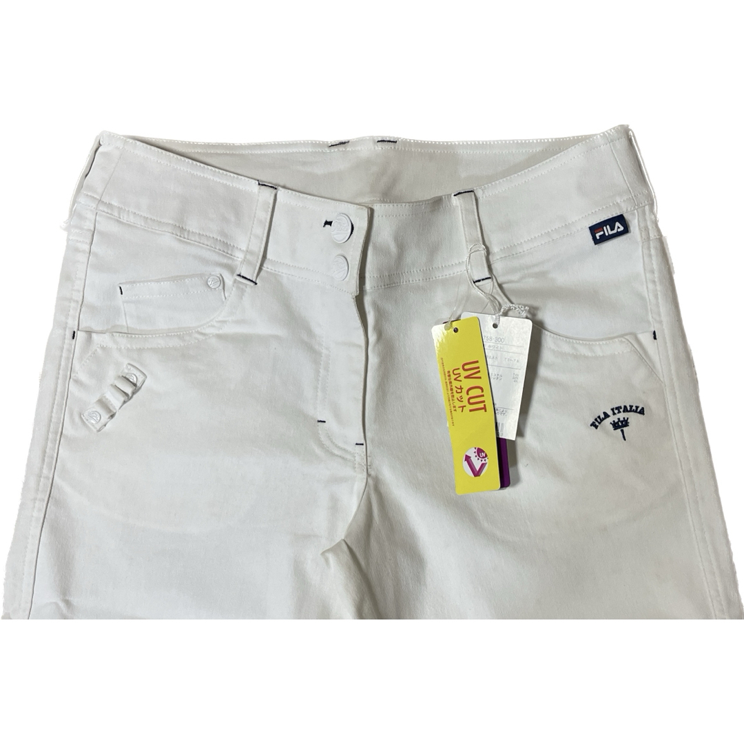 FILA(フィラ)の白　ズボン レディースのパンツ(カジュアルパンツ)の商品写真