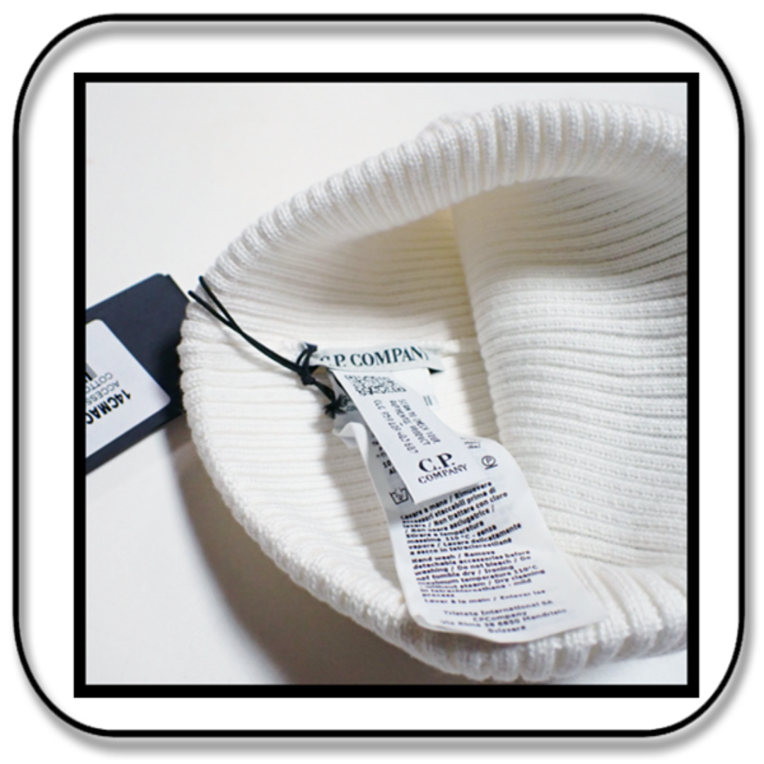 C.P. Company(シーピーカンパニー)のC.P.COMPANY　ゴーグルレンズ付 コットン ビーニー　イタリア製  10 メンズの帽子(ニット帽/ビーニー)の商品写真