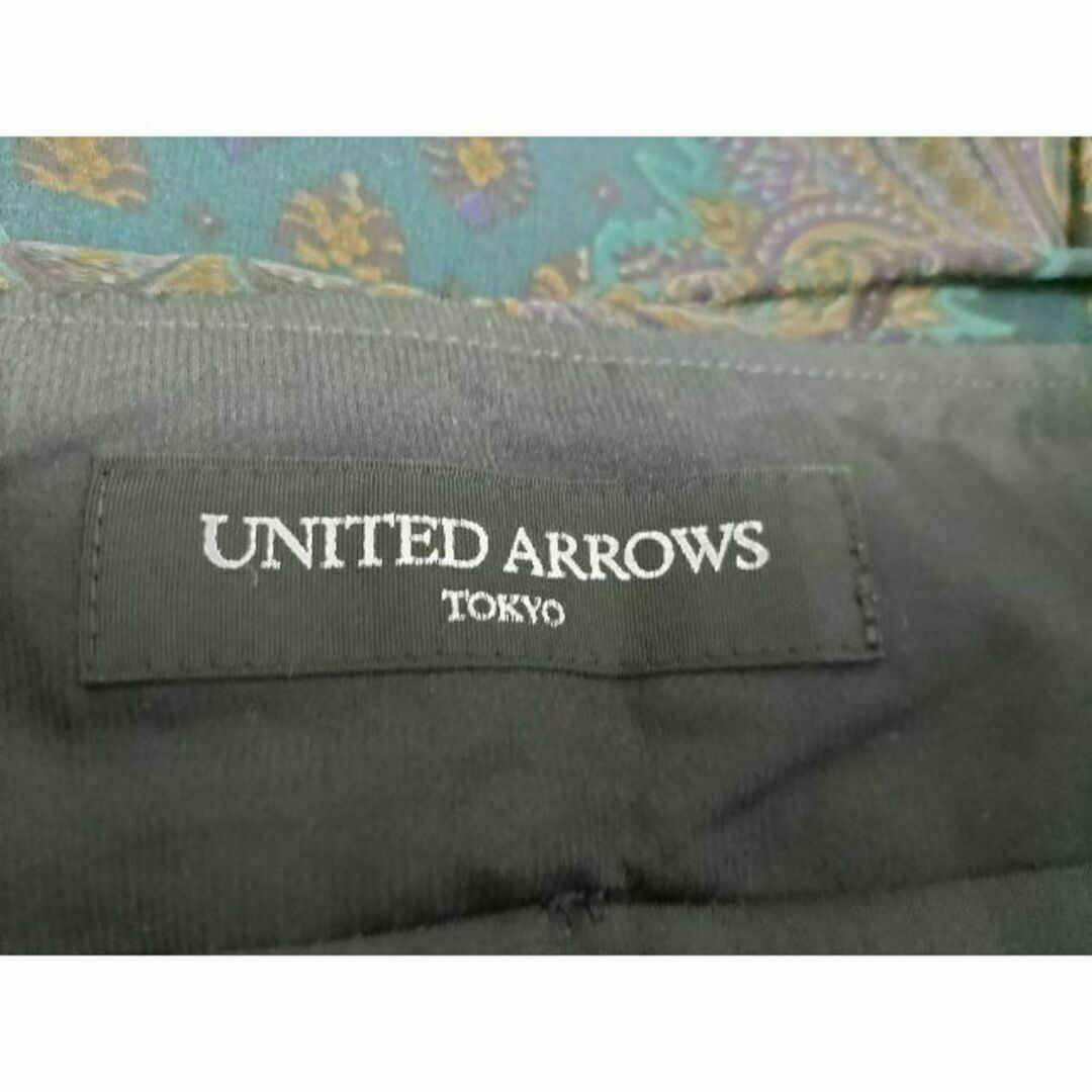 UNITED ARROWS(ユナイテッドアローズ)のユナイテッドアローズ トーキョー 大花柄 ギャザースカート ネイビー 38 レディースのスカート(ひざ丈スカート)の商品写真