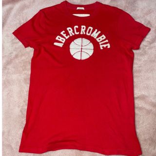 アバクロンビーアンドフィッチ(Abercrombie&Fitch)のアバクロ　赤　Tシャツ　【中古】　　Sサイズ(Tシャツ/カットソー(半袖/袖なし))