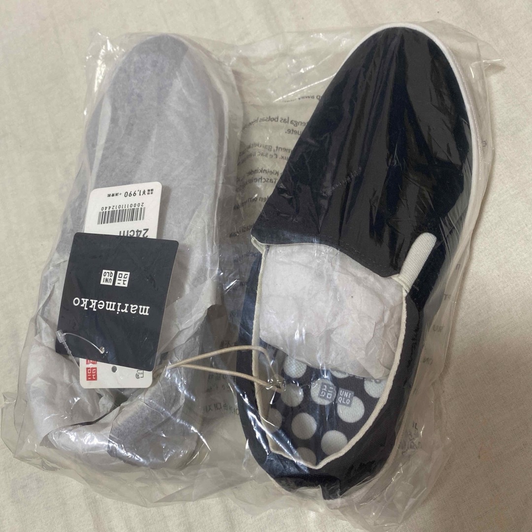 marimekko(マリメッコ)のマリメッコ　UNIQLO コラボ　スニーカー レディースの靴/シューズ(スニーカー)の商品写真