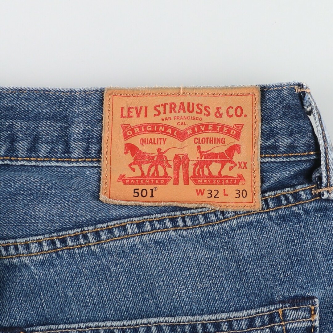 Levi's(リーバイス)の古着 リーバイス Levi's 501 ユーロモデル ストレートデニムパンツ メンズw33 /eaa444995 メンズのパンツ(デニム/ジーンズ)の商品写真