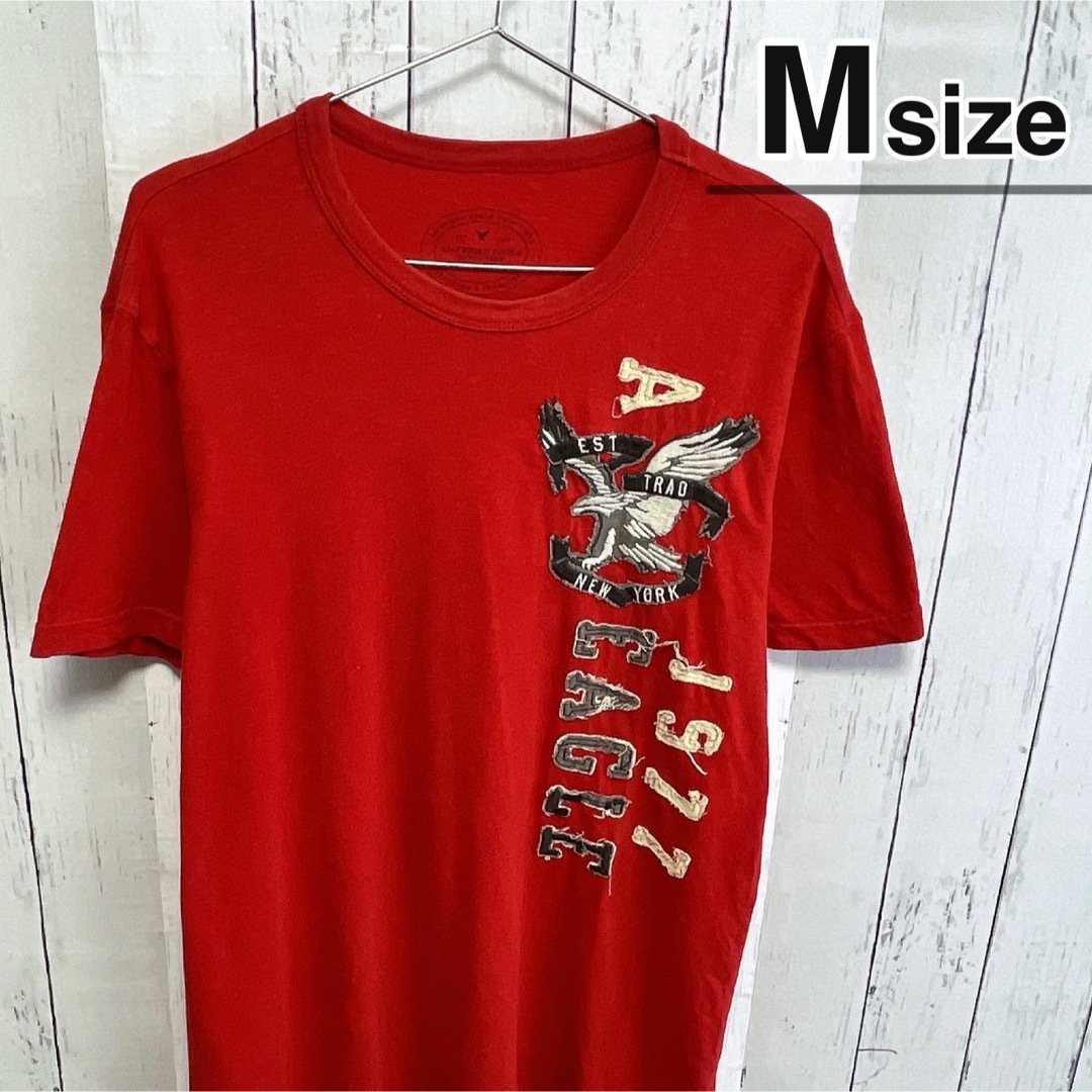 American Eagle(アメリカンイーグル)のAmerican Eagle　Tシャツ　M　レッド　赤　刺繍　ワッペン　ロゴ メンズのトップス(Tシャツ/カットソー(半袖/袖なし))の商品写真