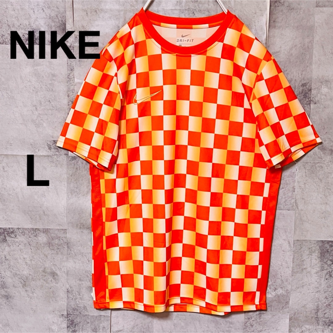 NIKE(ナイキ)のNIKE Tシャツ　DRI-FIT ウェア　　サイドメッシュ　L オレンジ メンズのトップス(Tシャツ/カットソー(半袖/袖なし))の商品写真