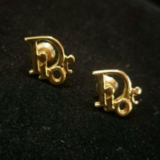 ディオール(Dior)のあみ様 Dior ピアス ゴールド♥(ピアス)