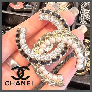 CHANEL - 売り切れました! 再お値下げ! 新品! シャネル ブローチの CHANEL - 売り切れました! 再お値下げ! 新品! シャネル ブローチの