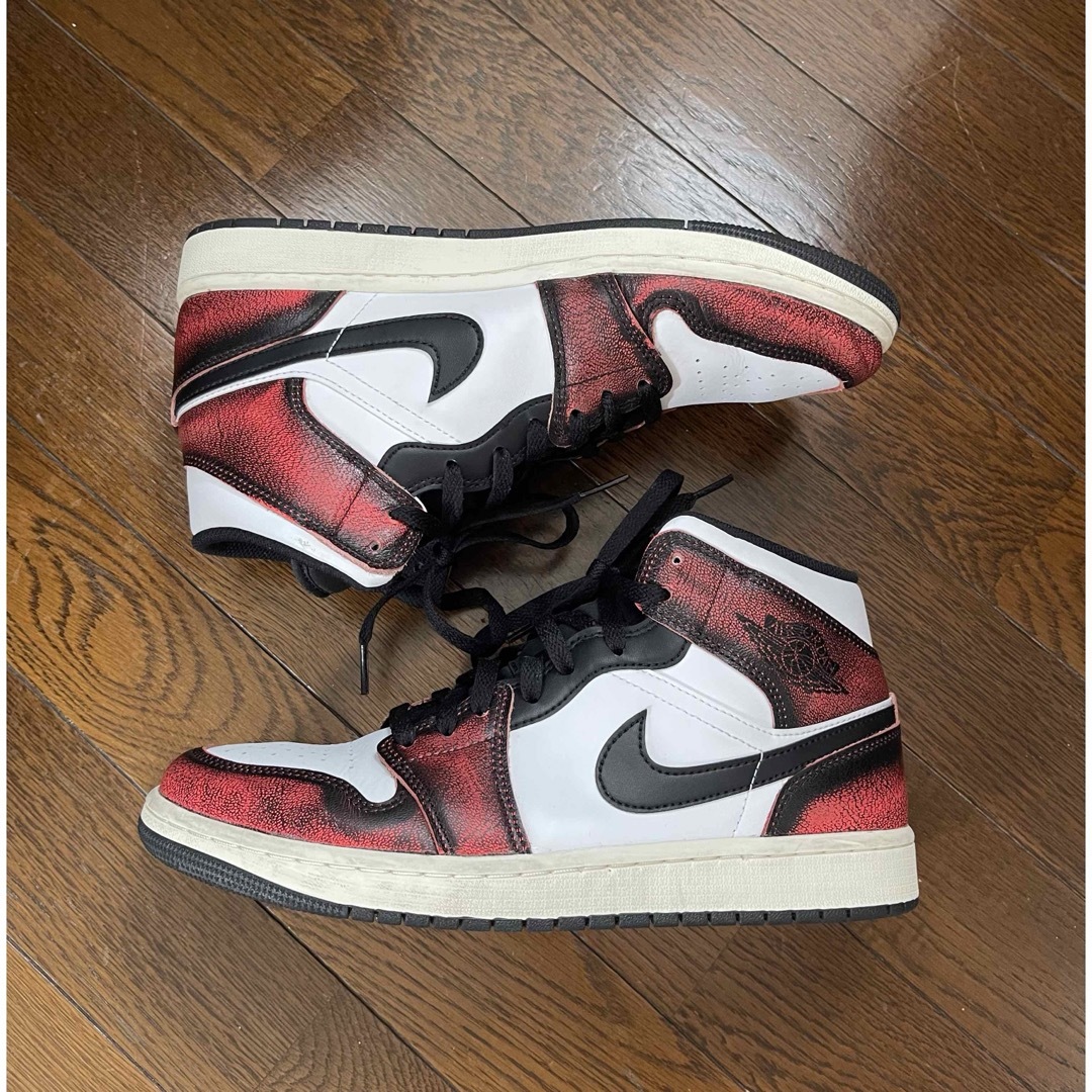 NIKE(ナイキ)のNike Air Jordan 1 Mid "Wear Away" 27.5cm メンズの靴/シューズ(スニーカー)の商品写真