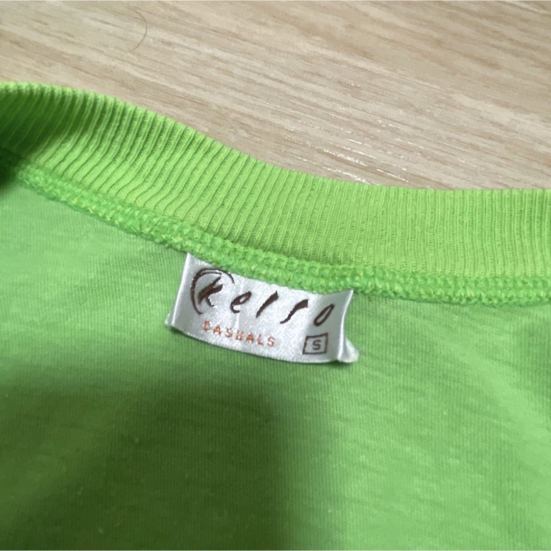 USA古着　Tシャツ　L　グリーン　黄緑　総柄　プリント　ダメージ　コットン メンズのトップス(Tシャツ/カットソー(半袖/袖なし))の商品写真