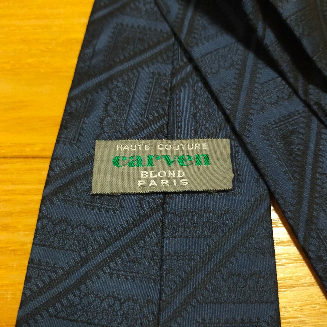 carven　カルバン社　ネクタイ　絹100％　シルク　フランスオートクチュール メンズのファッション小物(ネクタイ)の商品写真