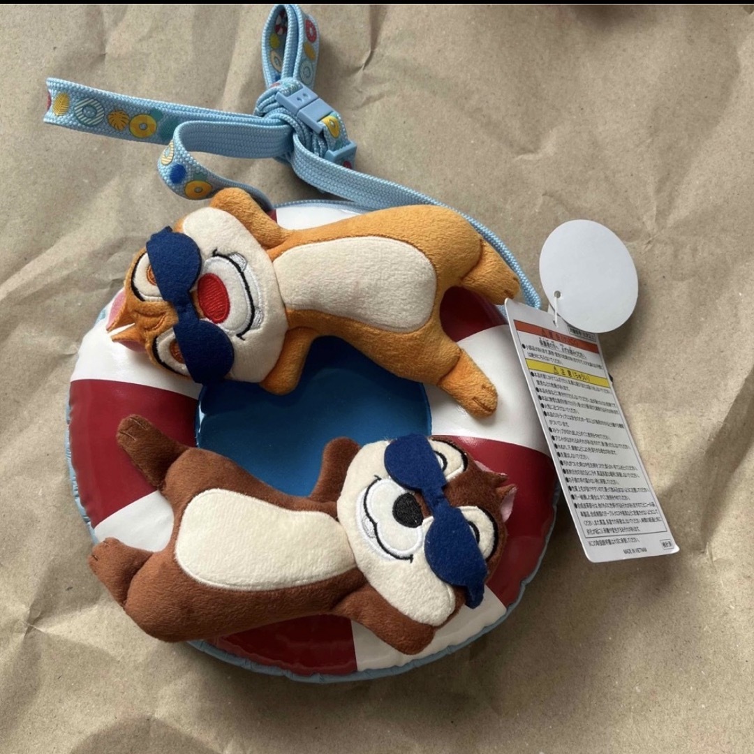 Disney(ディズニー)のディズニー　スイスイサマー　ショルダーバッグ　チップ&デール レディースのバッグ(ショルダーバッグ)の商品写真