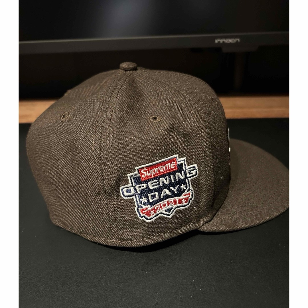 Supreme(シュプリーム)のひろ様専用supreme  box logo new era brown メンズの帽子(キャップ)の商品写真