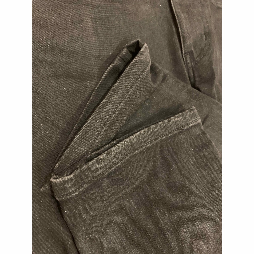 BLACK LABEL CRESTBRIDGE(ブラックレーベルクレストブリッジ)の ブラックレーベル クレストブリッジ 黒　デニムパンツ メンズのパンツ(デニム/ジーンズ)の商品写真