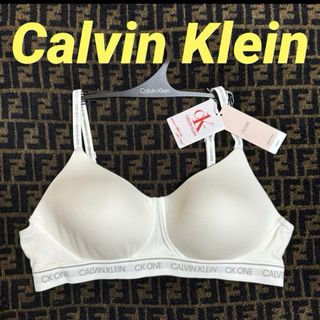 未使用タグ付《Calvin Klein 》CK ONEカルバンクラインブラレット