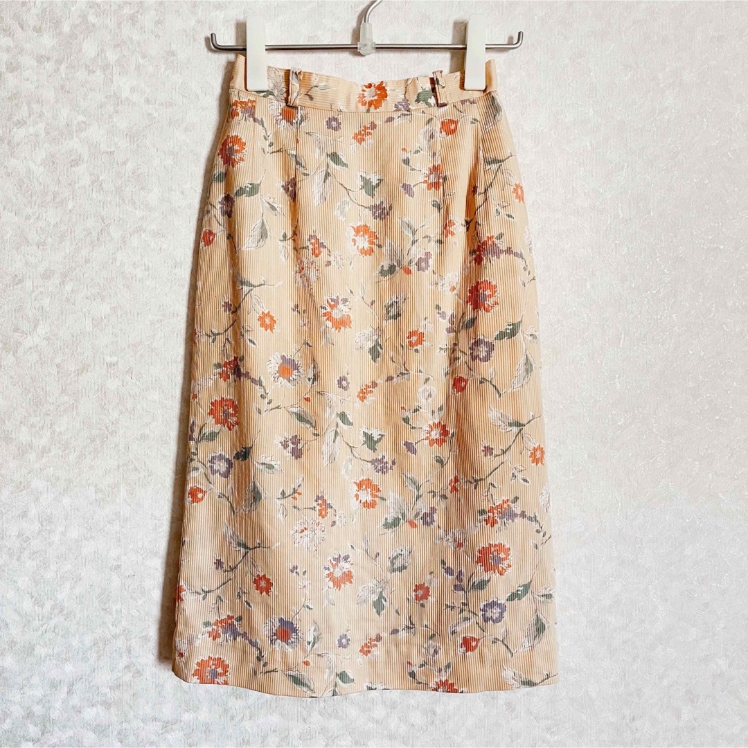 【美品】スカート 花柄 日本製 80年代 オールシーズン 上品 Iライン レディースのスカート(ひざ丈スカート)の商品写真