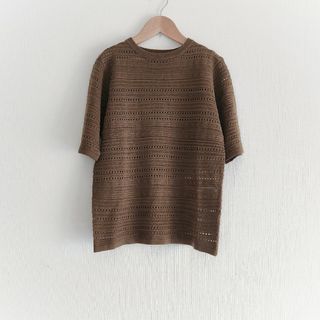 新品☆エルベンスドゥ かぎ針編み風トップス 半袖 M(カットソー(半袖/袖なし))