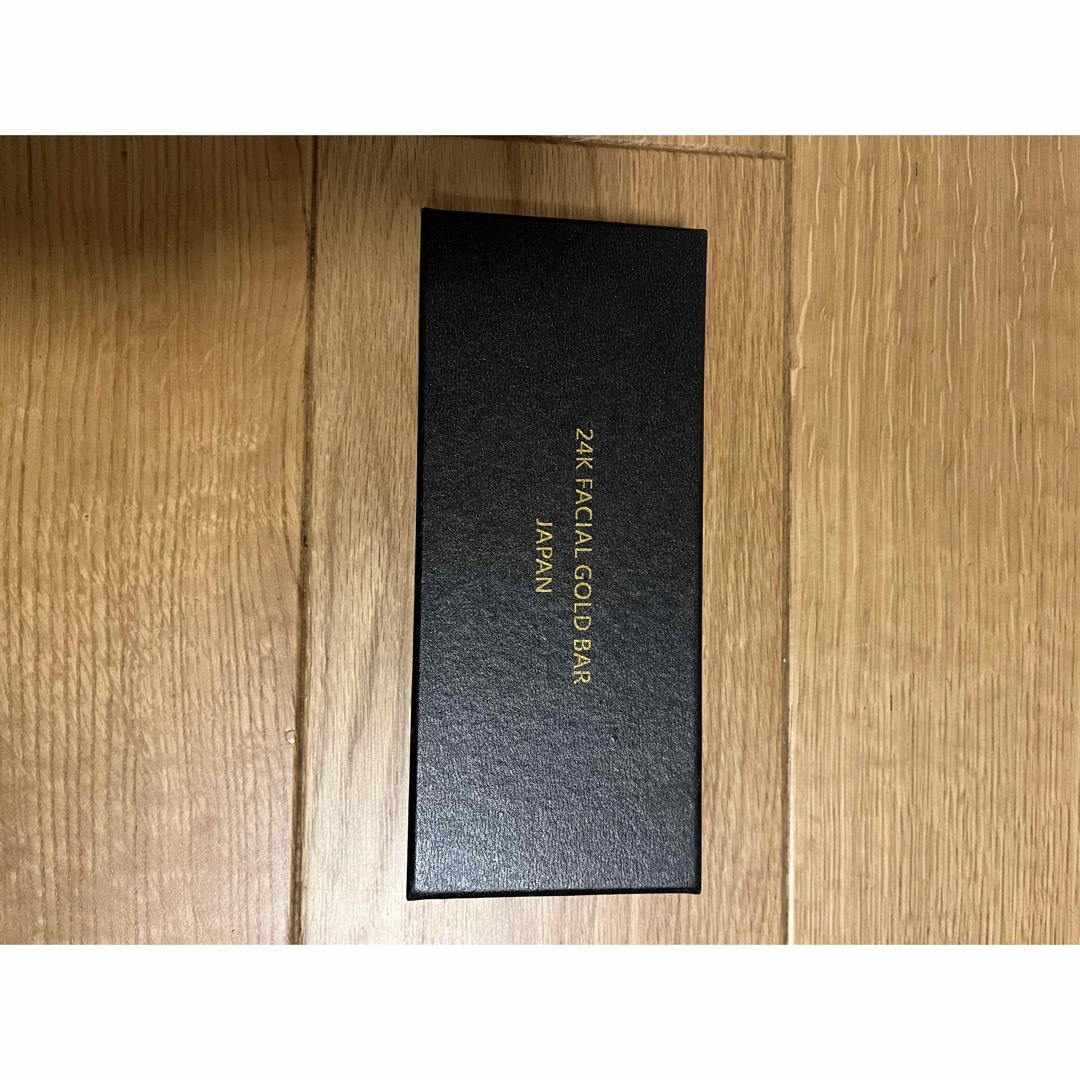 【新品・未使用】フェイシャルゴールドバー  FACIAL GOLD BAR コスメ/美容のスキンケア/基礎化粧品(フェイスローラー/小物)の商品写真