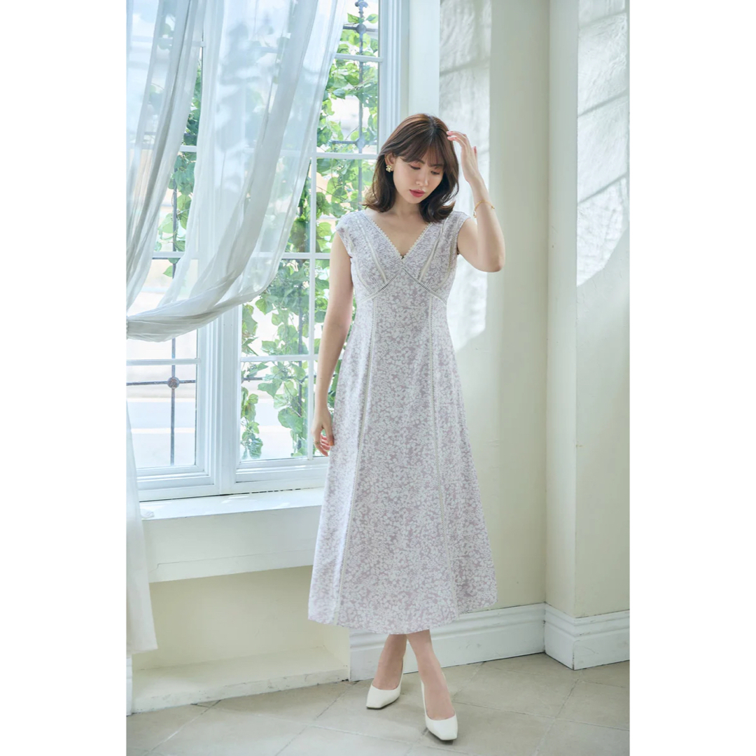 Her lip to(ハーリップトゥ)の【美品】Her lip to Lace Trimmed Floral Dress レディースのワンピース(ロングワンピース/マキシワンピース)の商品写真