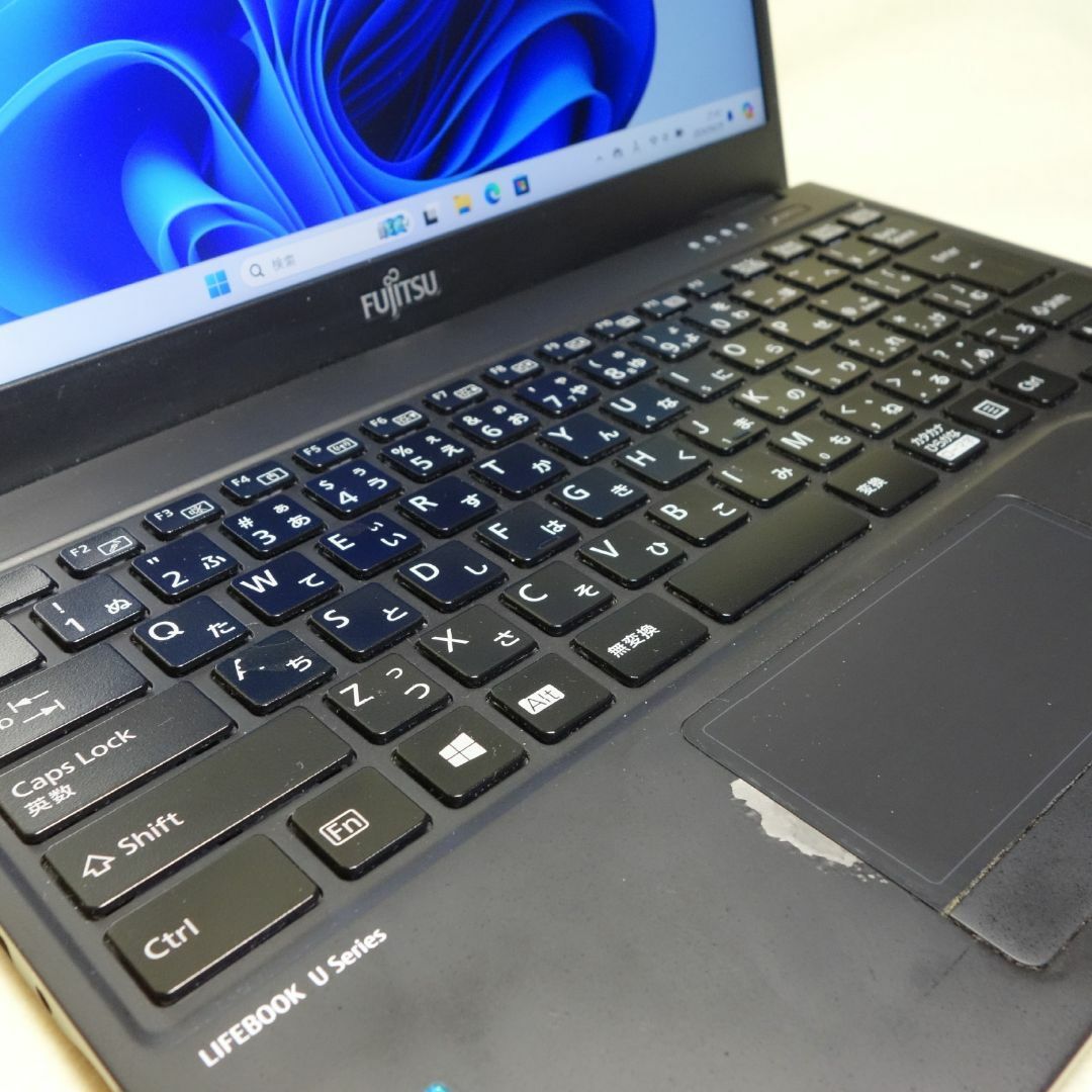 富士通(フジツウ)のLIFEBOOK U939/A◆i5-8365U/SSD 128G/8G/軽量 スマホ/家電/カメラのPC/タブレット(ノートPC)の商品写真