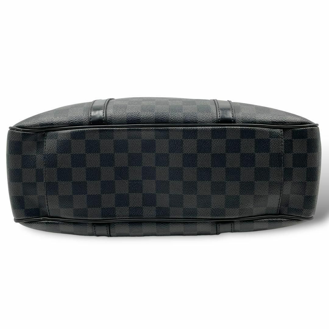 LOUIS VUITTON(ルイヴィトン)の良品 LOUIS VUITTON ブリーフケース ダミエグラフィット タダオ 黒 メンズのバッグ(ビジネスバッグ)の商品写真