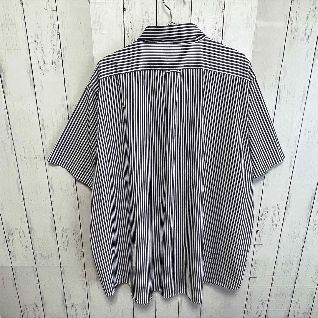 shirts(シャツ)のUSA古着　Vintage　半袖シャツ　XXL　ストライプ柄　グレー　ホワイト メンズのトップス(シャツ)の商品写真