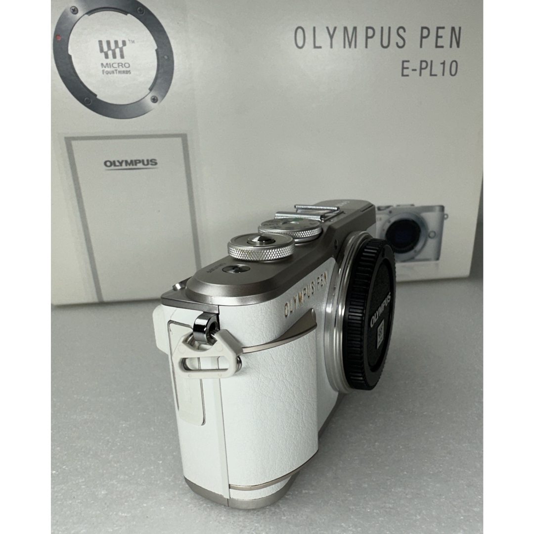 OLYMPUS(オリンパス)のオリンパス OLYMPUS PEN E-PL10 EZダブルズームキット スマホ/家電/カメラのカメラ(ミラーレス一眼)の商品写真
