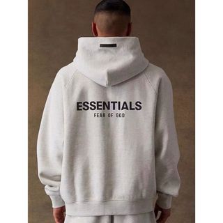 フィアオブゴッド(FEAR OF GOD)の新品FOG エッセンシャルズ　ロゴフーディー(パーカー)