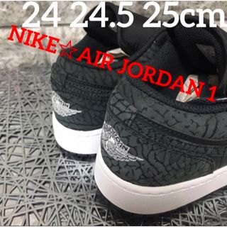 ナイキ(NIKE)のNIKE☆AIR JORDAN 1☆LOW(GS) ☆セメント☆25cm(スニーカー)