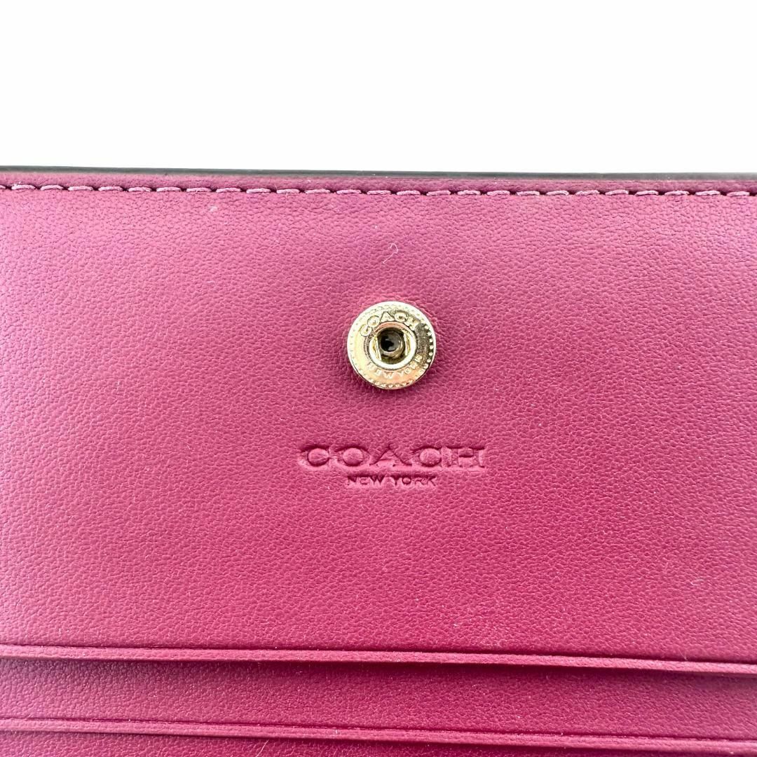 COACH(コーチ)の美品✨COACH コーチ C6092 クロコダイル型押しレザー 二つ折り 財布 レディースのファッション小物(財布)の商品写真